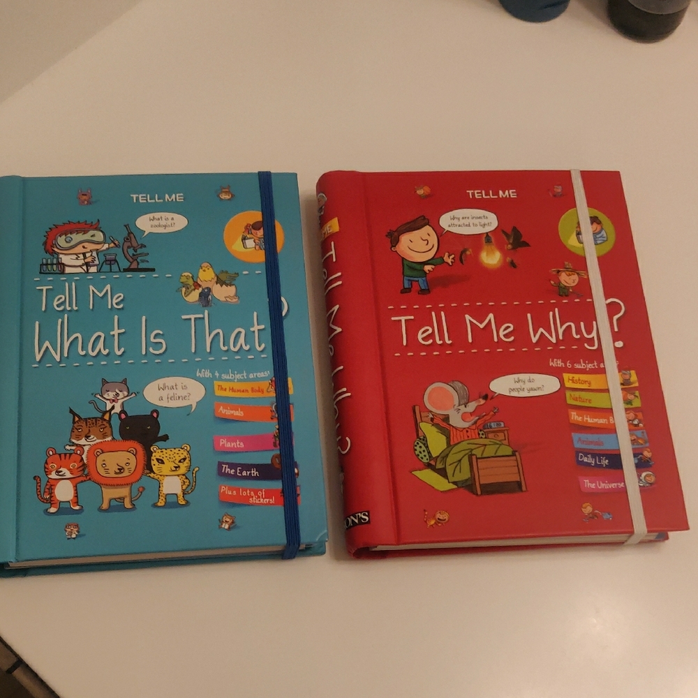 Tell Me That And Why' Children's Books Set Of 2 - Blue and Red